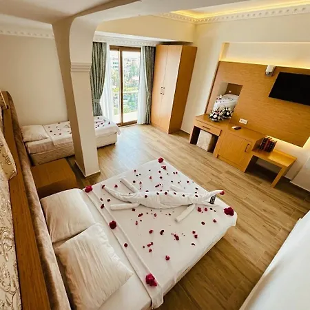 Britannia 3* Kemer