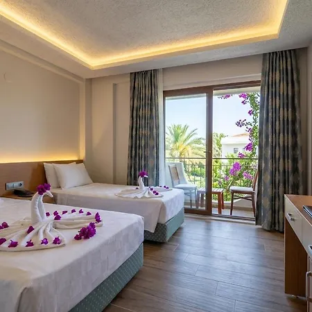 Britannia Hotel 3*