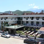 Britannia 3*
